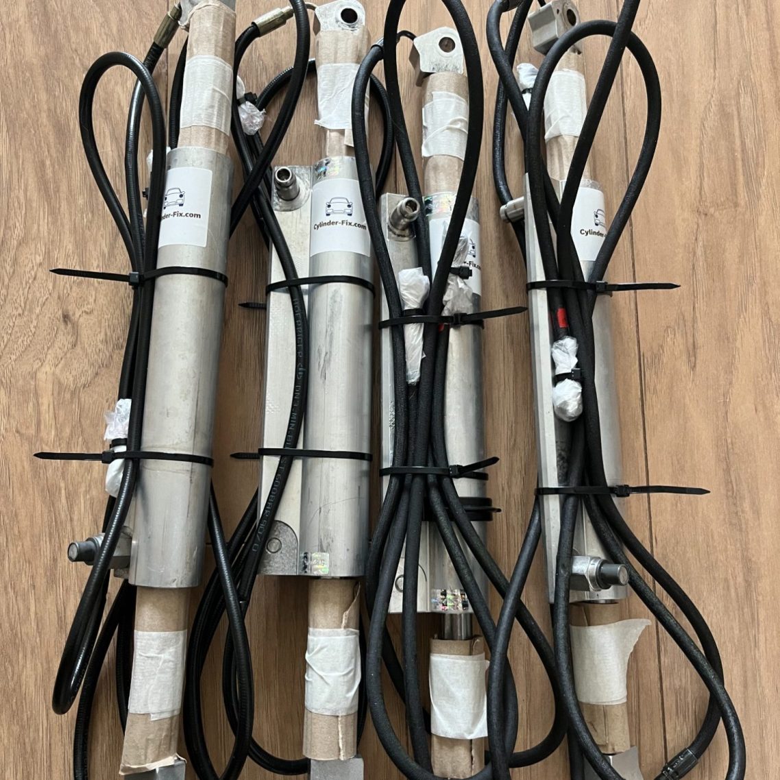 Reparaturservice Verdeckhydraulik: Porsche 996 und 997 Cabrio – Verdeckzylinder instandsetzen Hydraulik Verdeckzylinder Reparatur für Porsche 996/997 Cabrio – überholter Zylinder im Detail